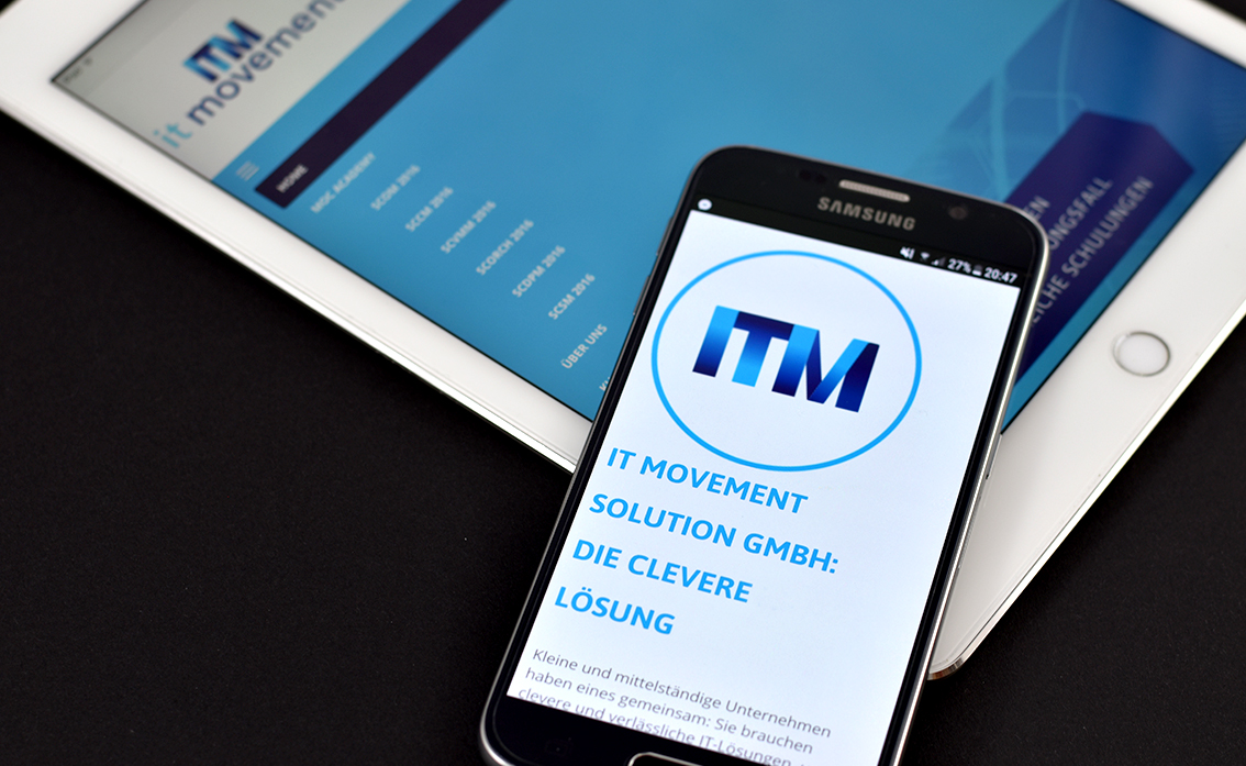 Die Website von IT Movement auf einem iPad